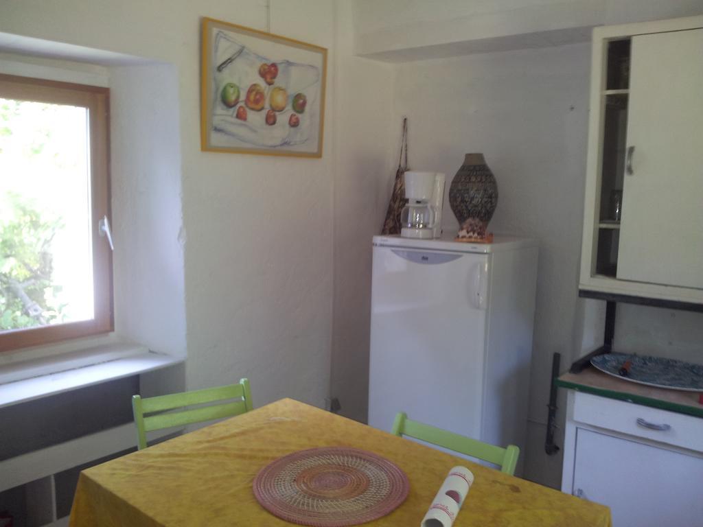 La Pyrene Maison De Vacances Ore  Rom bilde